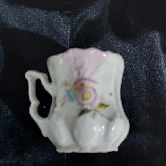 Demitasse Vintage Fancy Espresso Cup Saucer (5) Holds 3oz Liquid - Picture 9 of 11